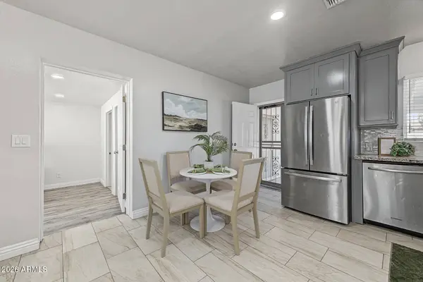 1904 W VERMONT Avenue, Phoenix, AZ 85015