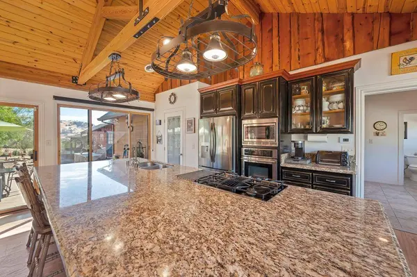 10415 Township RD, Browns Valley, CA 95918