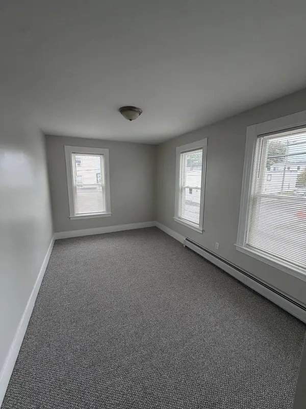 579 Clay ST #2, Manchester, NH 03103