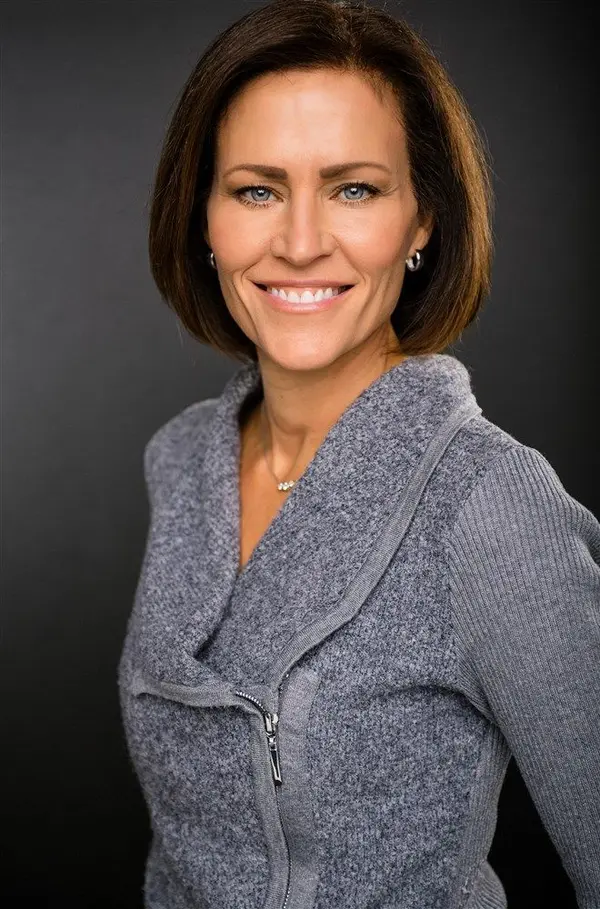 feature image of Meet Jonna Walters: Your Trusted Real Estate Expert