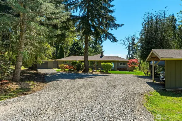 21437 SE 232nd ST, Maple Valley, WA 98038