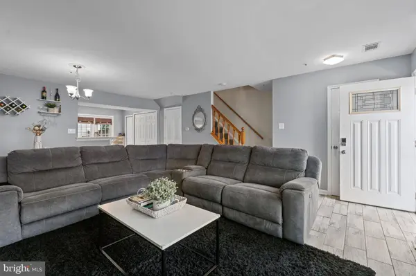 1727 COUNTRYWOOD CT, Landover, MD 20785