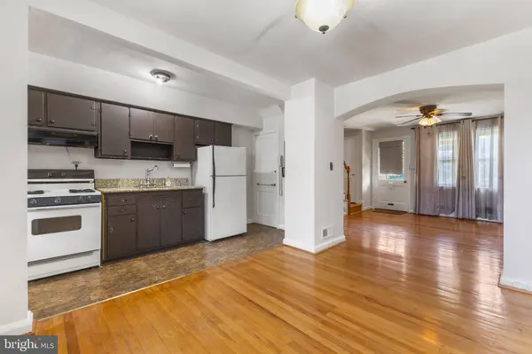 8318 HILLENDALE RD, Baltimore, MD 21234