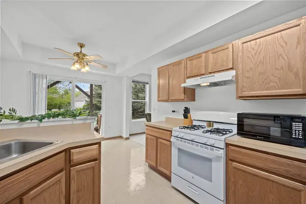 24850 W Franklin LN, Plainfield, IL 60585