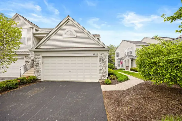 24850 W Franklin LN, Plainfield, IL 60585