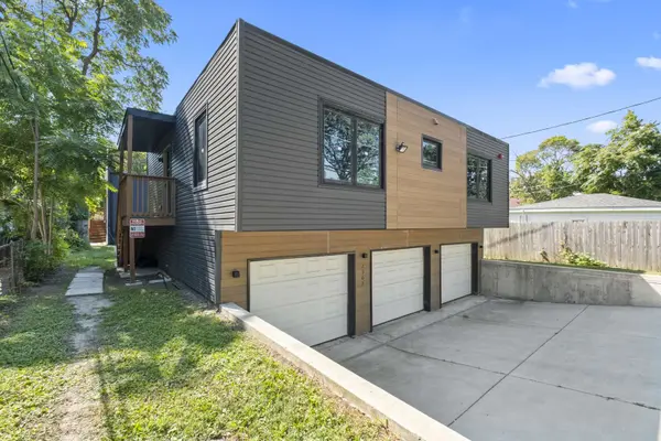 2307 Lake ST, Evanston, IL 60201