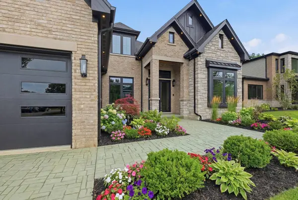 1532 Linden CIR, Lemont, IL 60439