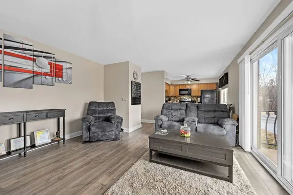 4809 ENGLE RD #1C, Alsip, IL 60803