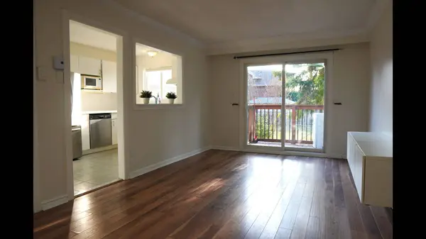 2 White Abbey PARK #26, Toronto E04, ON M1R 5A1