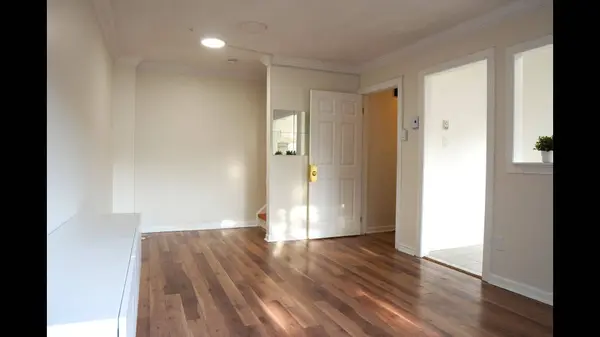 2 White Abbey PARK #26, Toronto E04, ON M1R 5A1