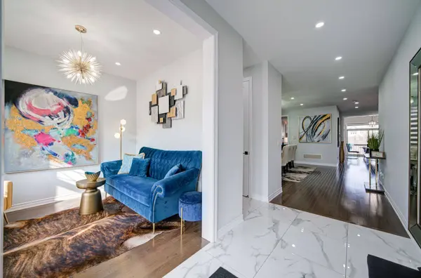 41 Bremner ST, Whitby, ON L1R 0P8