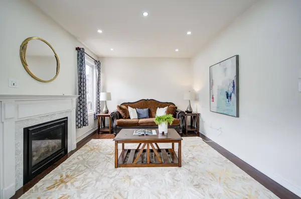 20 Everett ST, Markham, ON L6E 2A4