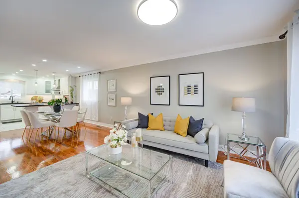 86 Rollo DR, Ajax, ON L1S 7B7