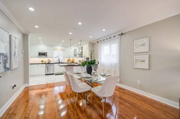 86 Rollo DR, Ajax, ON L1S 7B7