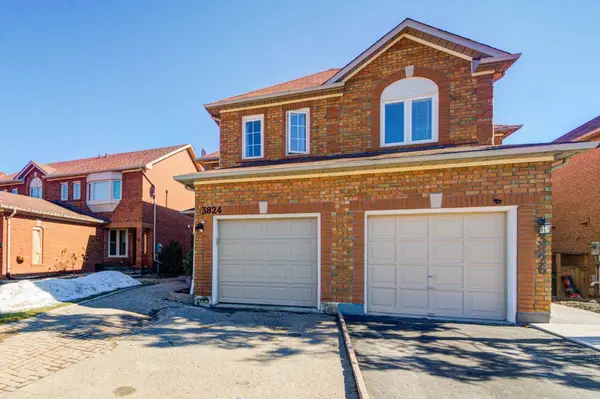3824 Allcroft RD, Mississauga, ON L5N 6V6