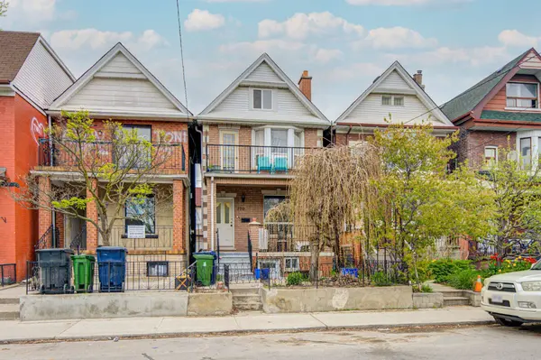 170 Wallace AVE, Toronto W02, ON M6H 1V2