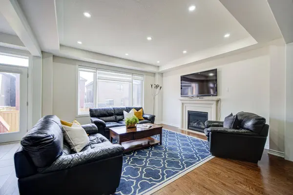 65 Marcel Brunelle DR, Whitby, ON L1P 0G9