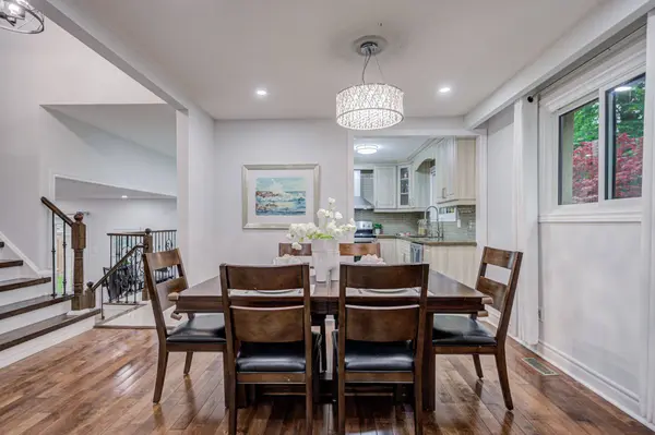 205 Powell RD, Whitby, ON L1N 6T5