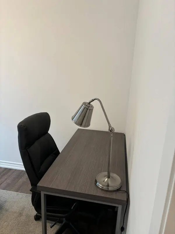 158 King ST #603, Waterloo, ON N2J 0E5