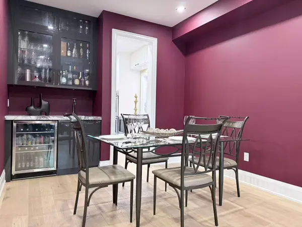 779 Mclaren ST, Newmarket, ON L3Y 8H3