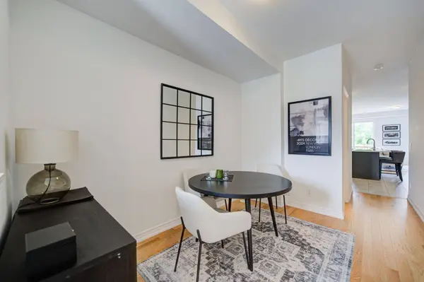 29 Sorbara WAY, Whitby, ON L1M 0M4
