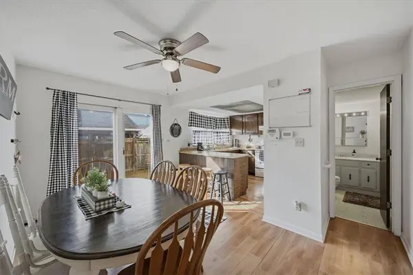 6435 E 127th ST, Grandview, MO 64030