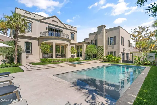 2406 Sea Island DR