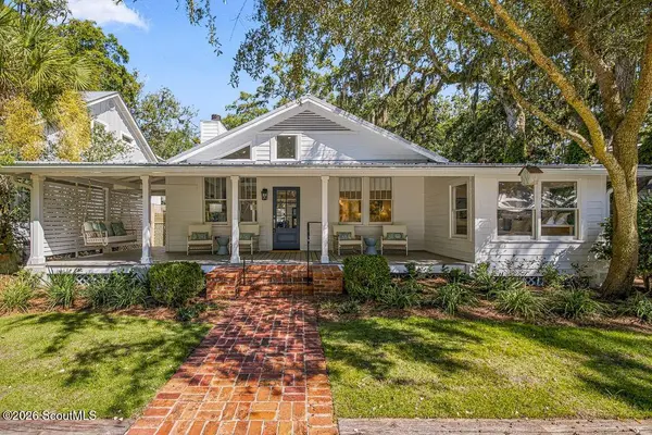 553 Magnolia AVE