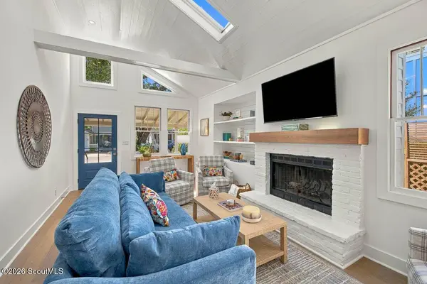 553 Magnolia AVE, St. Simons Island, GA 31522