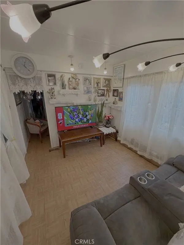 520 E Carson ST, Carson, CA 90745