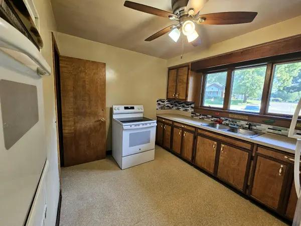28491 C N Drive, Albion, MI 49224