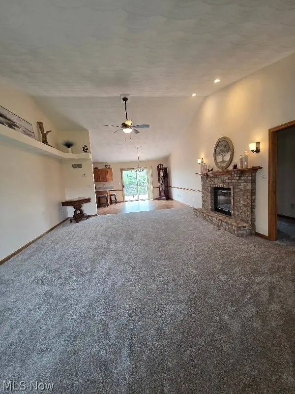 6364 E Harvest Ridge DR, Austintown, OH 44515