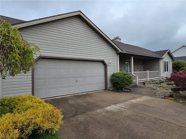 6364 E Harvest Ridge DR, Austintown, OH 44515