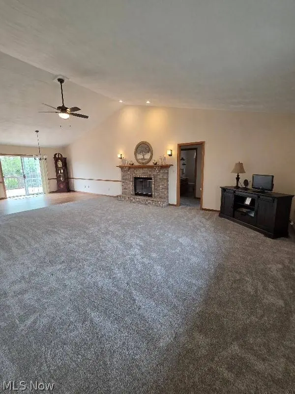 6364 E Harvest Ridge DR, Austintown, OH 44515