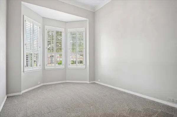 5104 Arbor Hollow DR, Mckinney, TX 75072