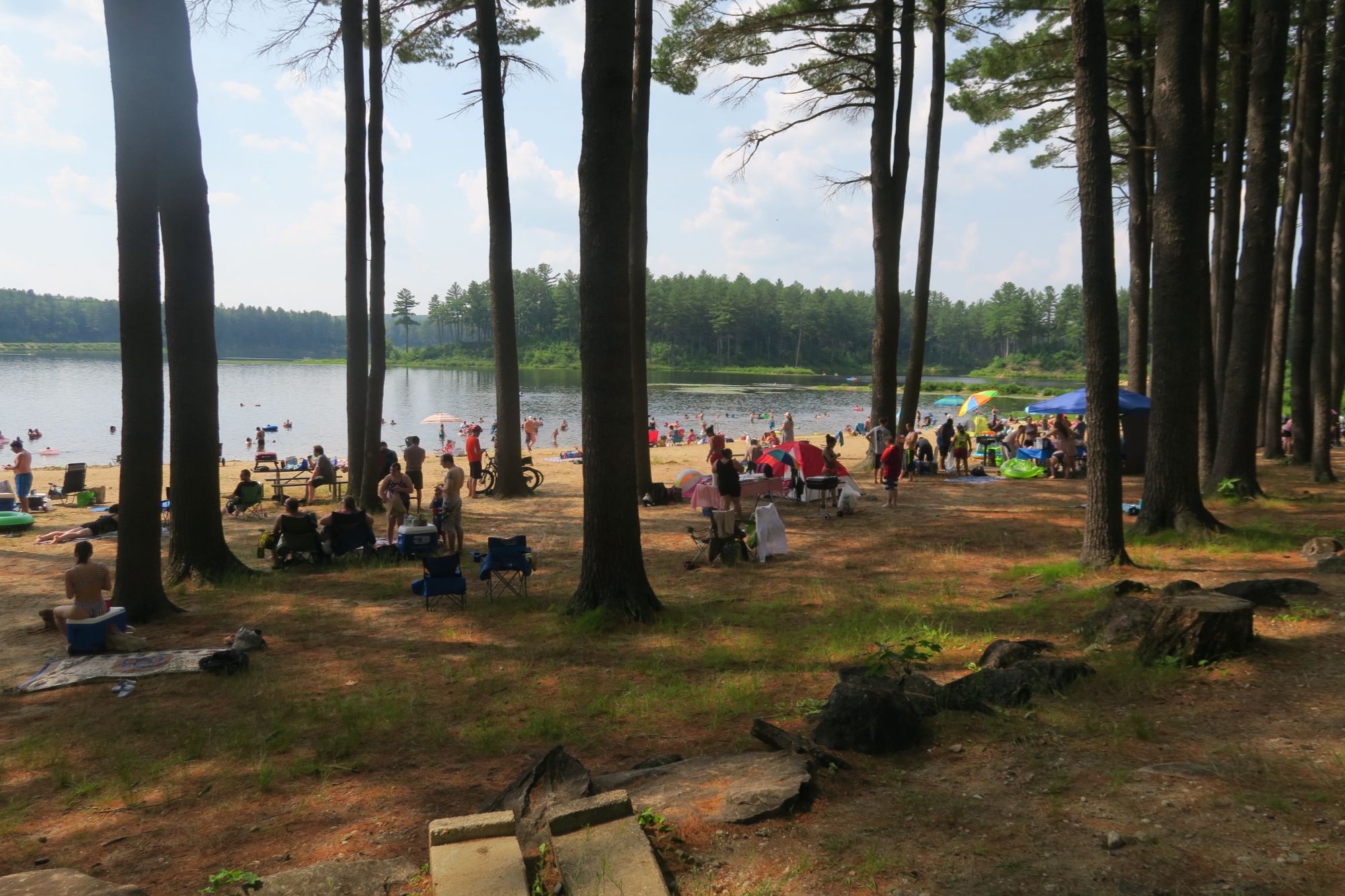 Clough_State_Park,_Weare_NH