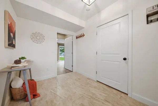 19 Biggs AVE #A, Epping, NH 03042