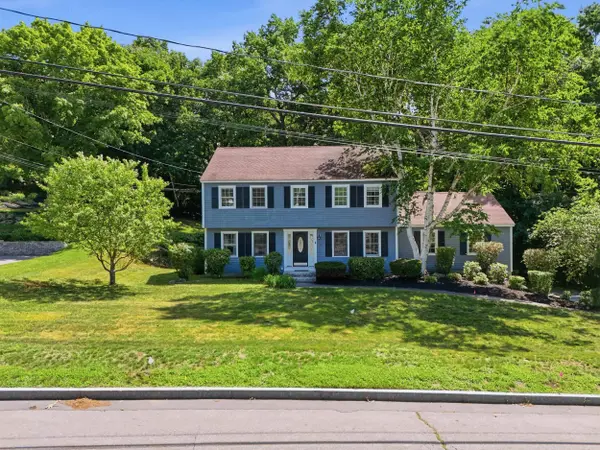 101 Currier DR, Manchester, NH 03104