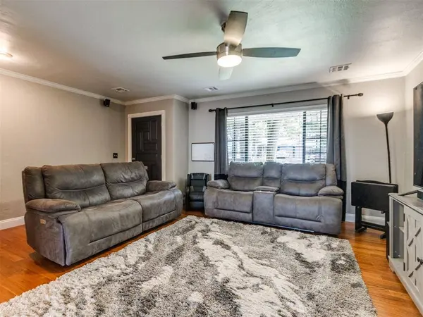 6817 NW 29th ST, Bethany, OK 73008