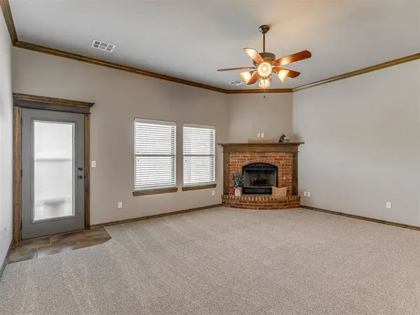 805 Bobcat TRL, Yukon, OK 73099