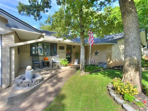 6817 NW 29th ST, Bethany, OK 73008