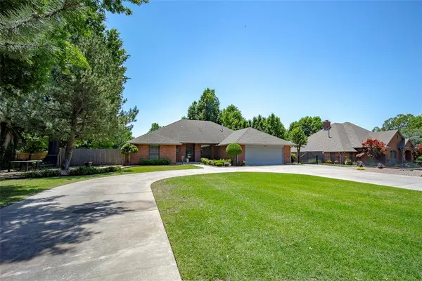 7824 NW 39th ST, Bethany, OK 73008