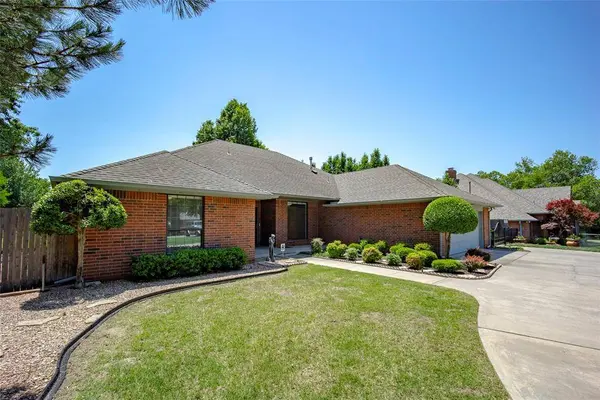 7824 NW 39th ST, Bethany, OK 73008