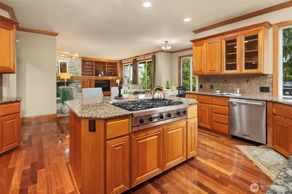 11868 174th PL NE, Redmond, WA 98052