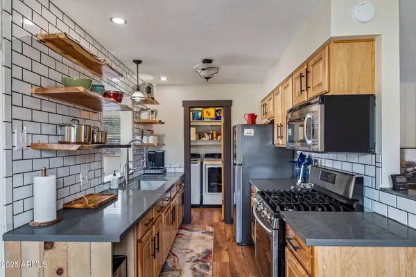 552 RIM Drive, Pinedale, AZ 85934