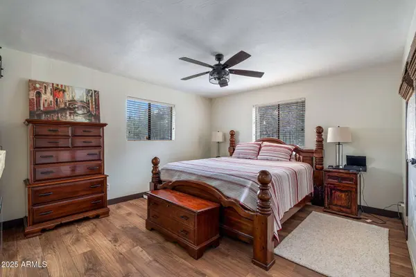 552 RIM Drive, Pinedale, AZ 85934