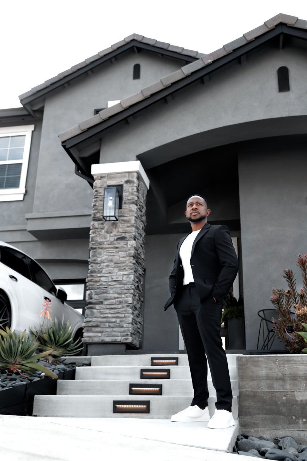 Search homes background