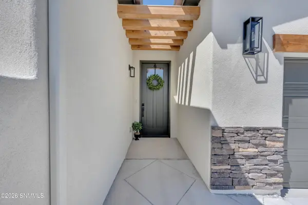 2633 Silver Hawk AVE, Las Cruces, NM 88011