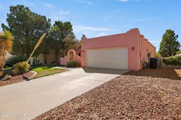 150 Cherry Hill LN, Santa Teresa, NM 88008