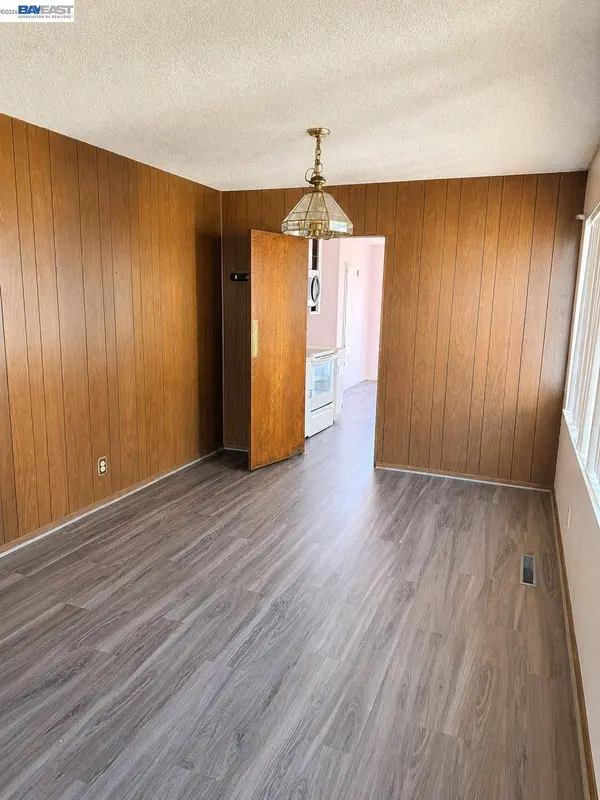 14621 Pansy St, San Leandro, CA 94578